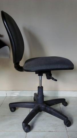 Cadeira de escritório - Foto 3