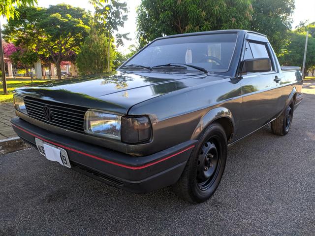 Saveiro CL 1.8 AP - Com Som - Ouço proposta