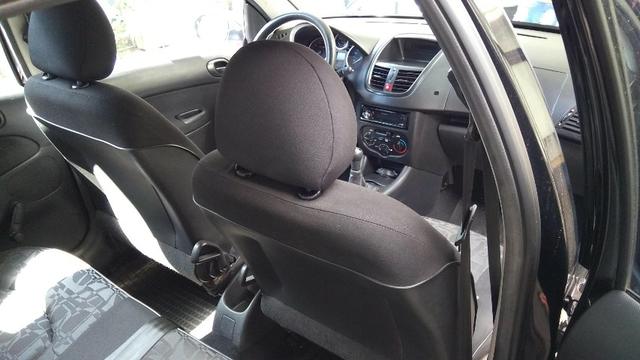 Peugeot 207 - Foto 6
