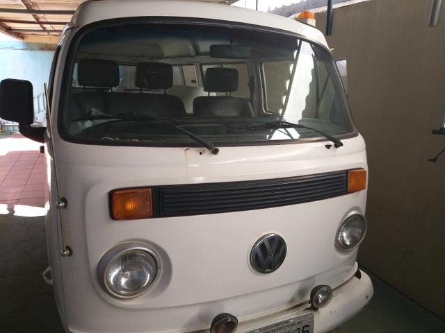 Vendo Vw Kombi top mega oportunidade
