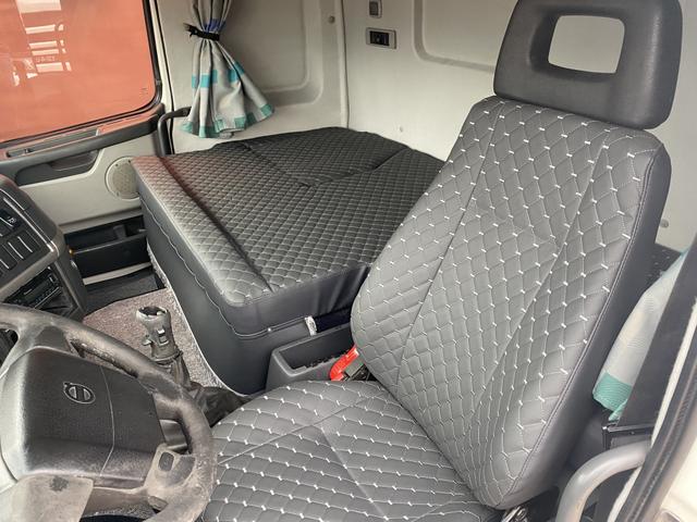 Vendo Volvo FH 400 4x2 toco ano 2009 Com Ar Condicionado - Foto 6