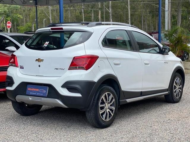 ONIX ACTIV 2018 automático - Foto 5
