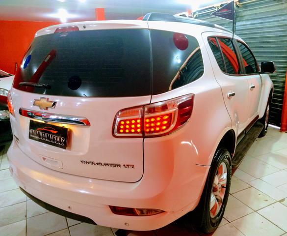 Trailblazer 7 lugares adiesel automática ano 2014 top! r$:115.000,00 - Foto 6