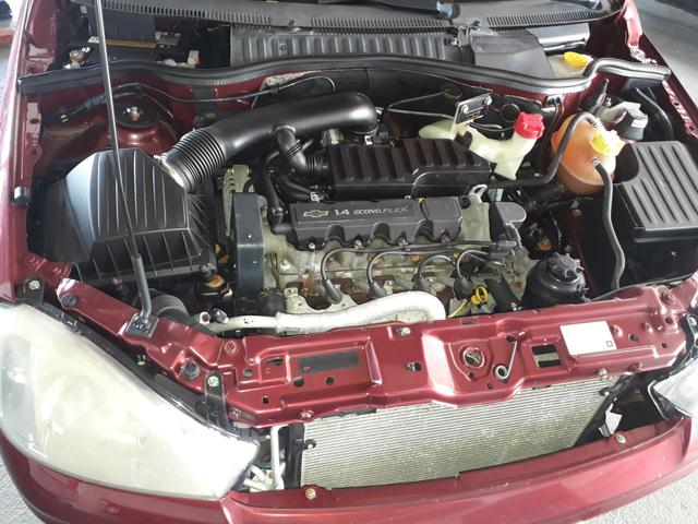 Vendo corsa 1.4 Max um carro novo coisa EXTRA - Foto 4