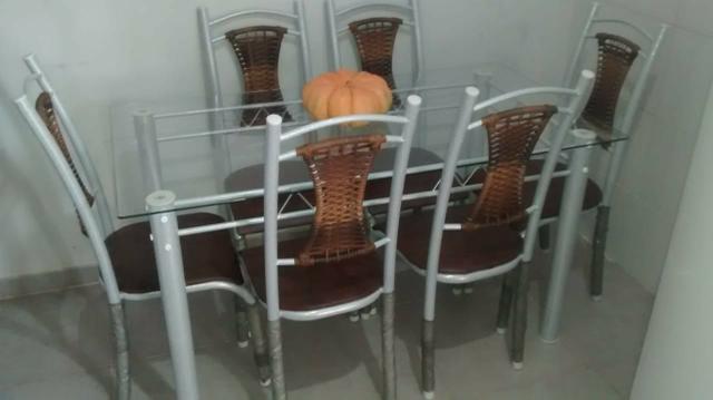Mesa com 6 cadeiras tampo de vidro entrego no mesmo dia