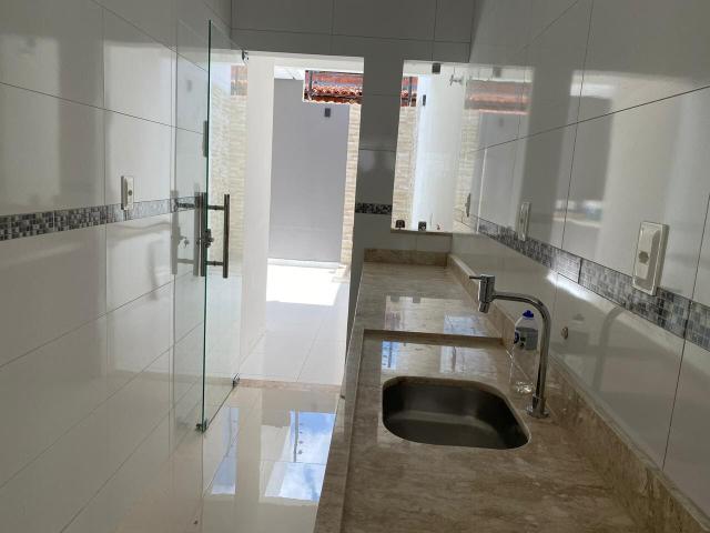 Casa com 3 dormitórios na Areia Branca // #suíte #churrasqueira