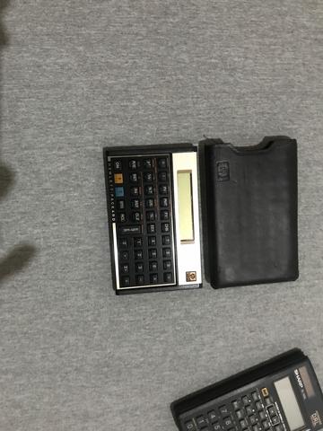 Calculadora financeira Hp 12c + calculadora científica sharp