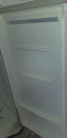 Geladeira electrolux froosfre - Foto 2