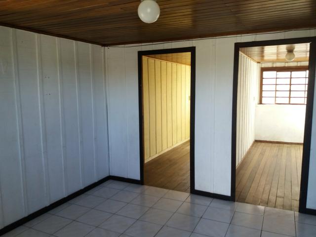 Casa no Pinheirinho p casal sem filhos 600,00 direto c/ Proprietário - Foto 3