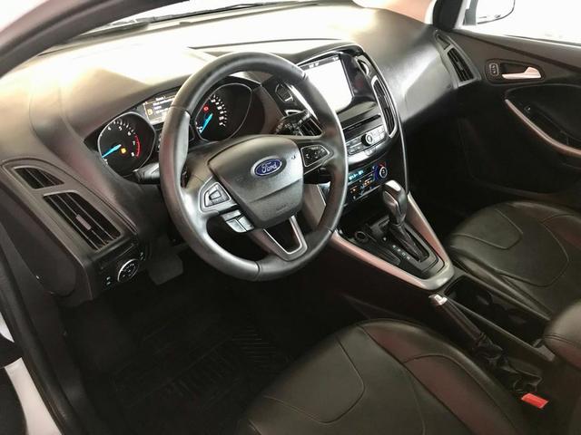 Focus Hatch 2.0 SE Plus 2018 Branco Garantia de Fábrica - Foto 9