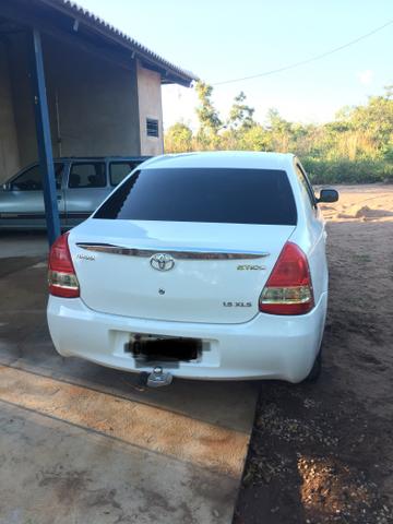 Toyota etios sedan xls - Foto 2