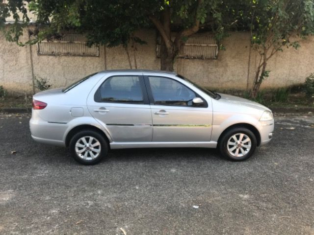 Fiat Siena ELX 1.4 Completo 2010 - Foto 11