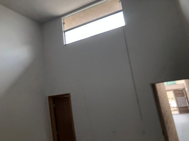 Vendo casa no Moinho Dos Ventos 2 suites com Churrasqueira - Foto 9