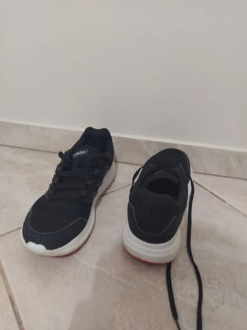 tenis adidas paqueta