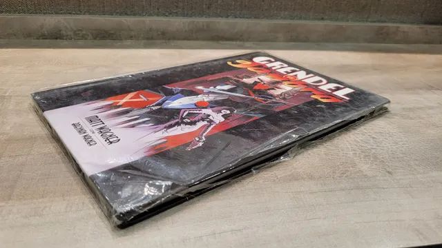 Hq Grendel X O Sombra Editora Mythos (lacrada) - Foto 2