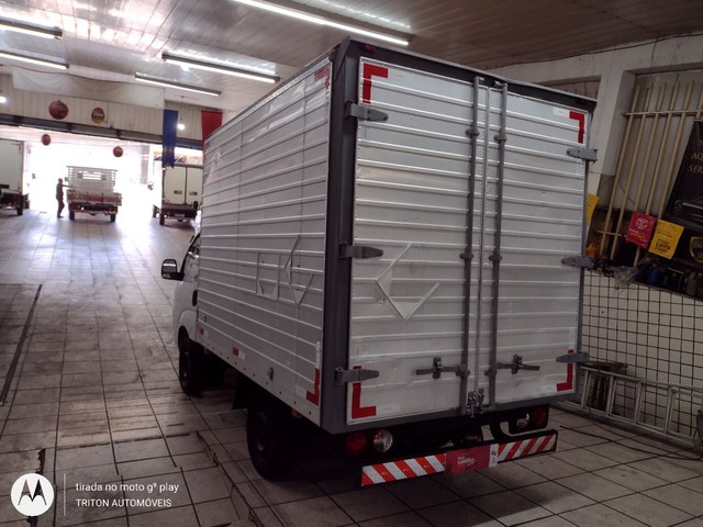 Kia bongo de 2010 a 2022 baú seco isolado  refrigerafo Hyundai HR - Foto 5