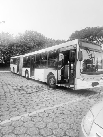 Onibus articulado Mercedes ano 2012