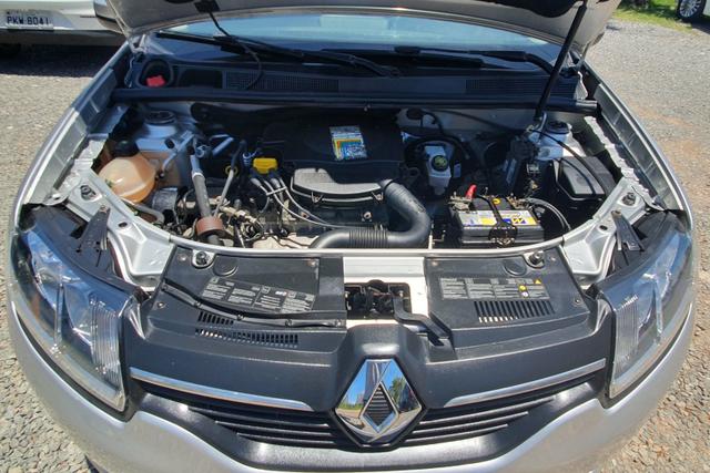 Renault Logan 1.6 - Foto 14