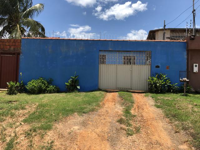 Vende ou troca uma casa na rua principal do joafra - Foto 2