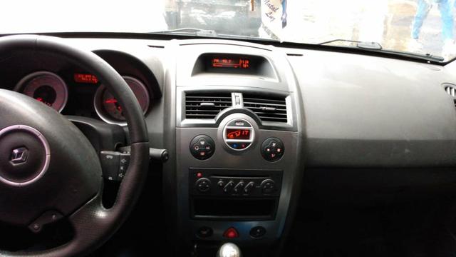 Vendo Megane 2011/12 - Foto 2