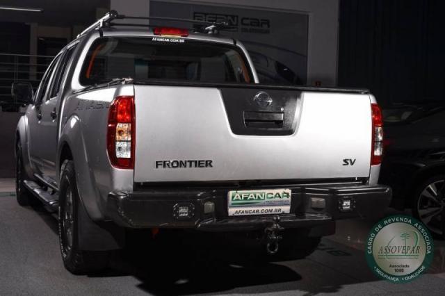 NISSAN FRONTIER SV ATTACK CD 2.5 4X4 DIESEL MEC./2015 - Foto 4