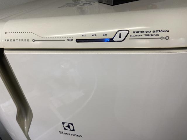 Geladeira eletrolux 390 lt - Foto 6
