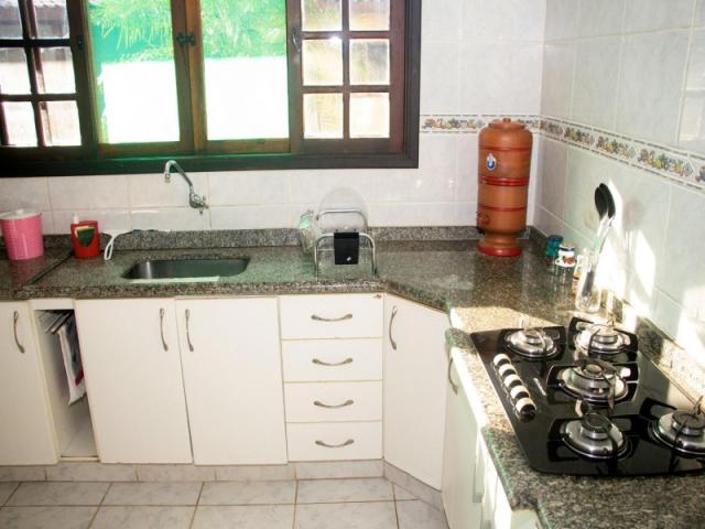 EXCELENTE CASA À VENDA, COM PISCINA,255 M² POR R$ 640.000 - PONTAL DE SANTA MARINA - CARAG - Foto 10