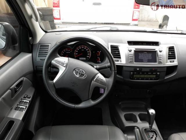 Toyota Hilux SRV CD 4x2 Flex /// POR GENTILEZA LEIA TODO O ANÚNCIO - Foto 8