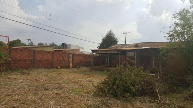 Excelente terreno, em ótima localização, murado e escriturado - Foto 4