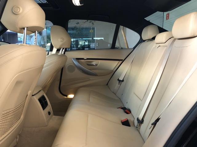 BMW 320i 2.0 M SPORT - Foto 6
