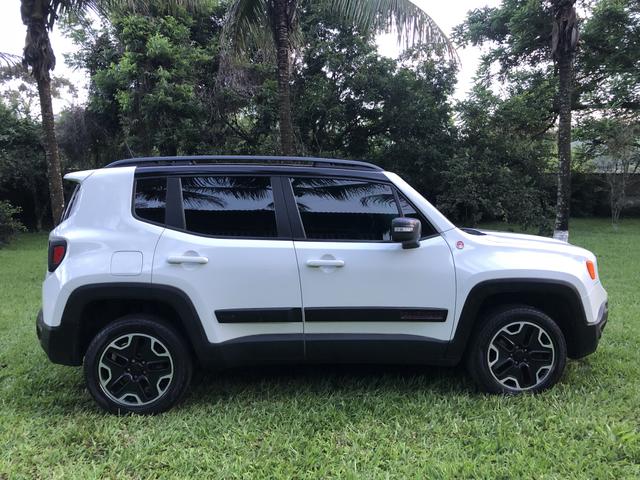 Jeep Renegade Trailhawk 2.0 2016 Diesel 4x4 - Foto 8