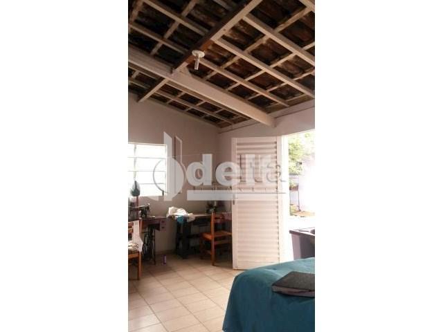Casa à venda com 3 dormitórios em Presidente roosevelt, Uberlândia cod:24585 - Foto 11