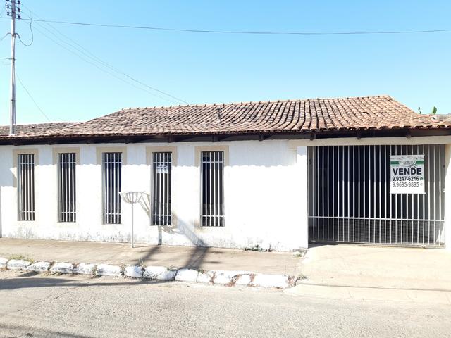 Casa 2 Quartos Sendo 1 Suíte Bairro Cohab Nova