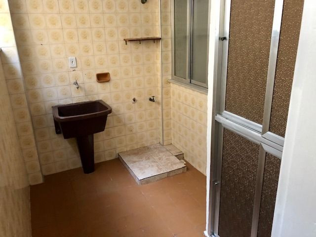 Alugo 2qts (Bairro Araujo) em Vista Alegre, com 2 quartos, Varanda, churrasq - Foto 11