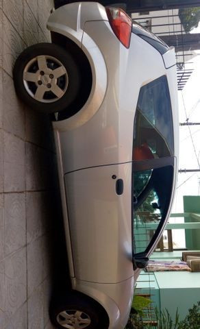 Ka com ar condicionado