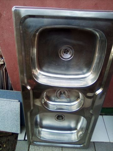 Pia inox com 3 cubas