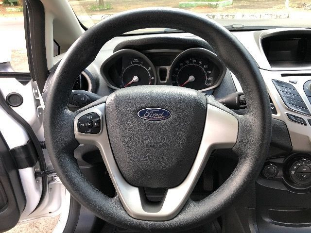 New Fiesta 2012 - Foto 10