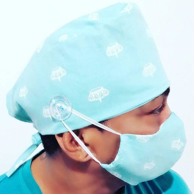 Vendendo Toucas Hospitalar e Cirúrgica ; Máscaras De Vários Formatos , Proteção á Saúde !