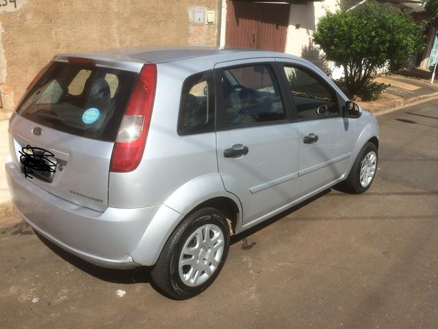 Fiesta hatch 1.0 gasolina completo - Foto 4