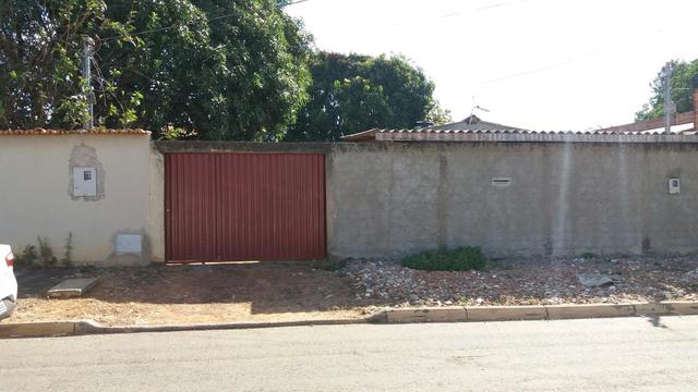 Vendo ou troco casa quitada - Foto 2