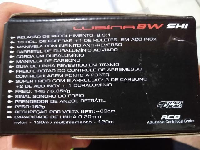 Carretilha lubina Black widow direita - Foto 4