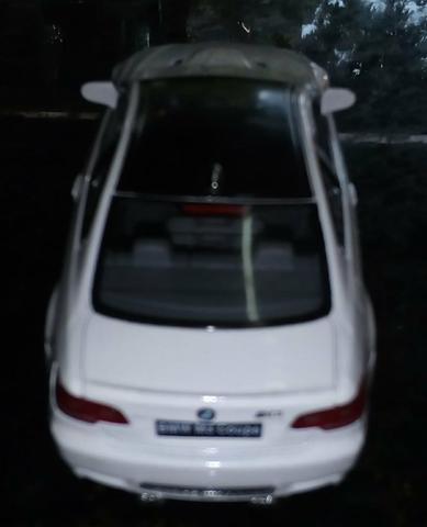 Carrinho de Metal de um BMW - Foto 2