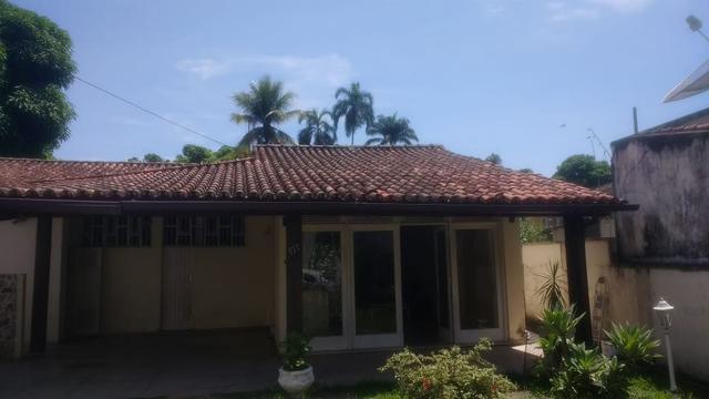 Aluguel casa centro