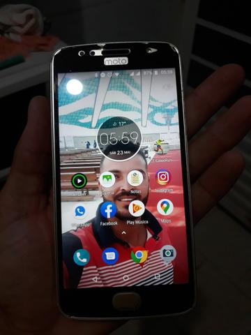 Vendo ou troco moto g5s