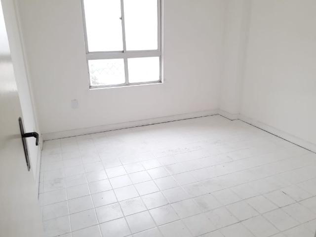 Apartamento de 2/4 com varanda com Vista Mar No Rio Vermelho - Foto 3