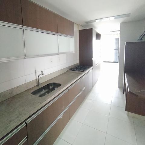 Apto com 3 suítes plenas , completo em Armários-Pego permuta carro e apto - Foto 2