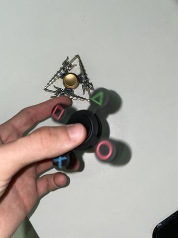 Fidget spinner 2