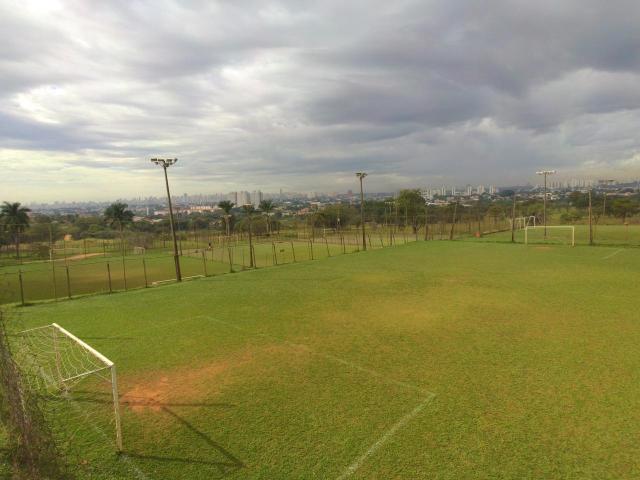Área com 42350 m² no Parque Industrial Joao Bras em Goiânia