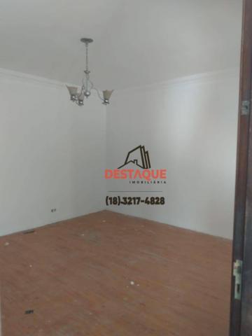 Casa com 3 dormitórios para alugar, 330 m² por R$ 2.700,00/mês - Vila Santa Helena - Presi - Foto 4