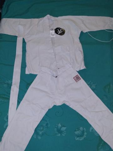 Kimono branco novo